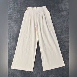 Halara High Waisted Plicated Side Pocket Wide Leg Cotton Pants "Vanilla Ice" M